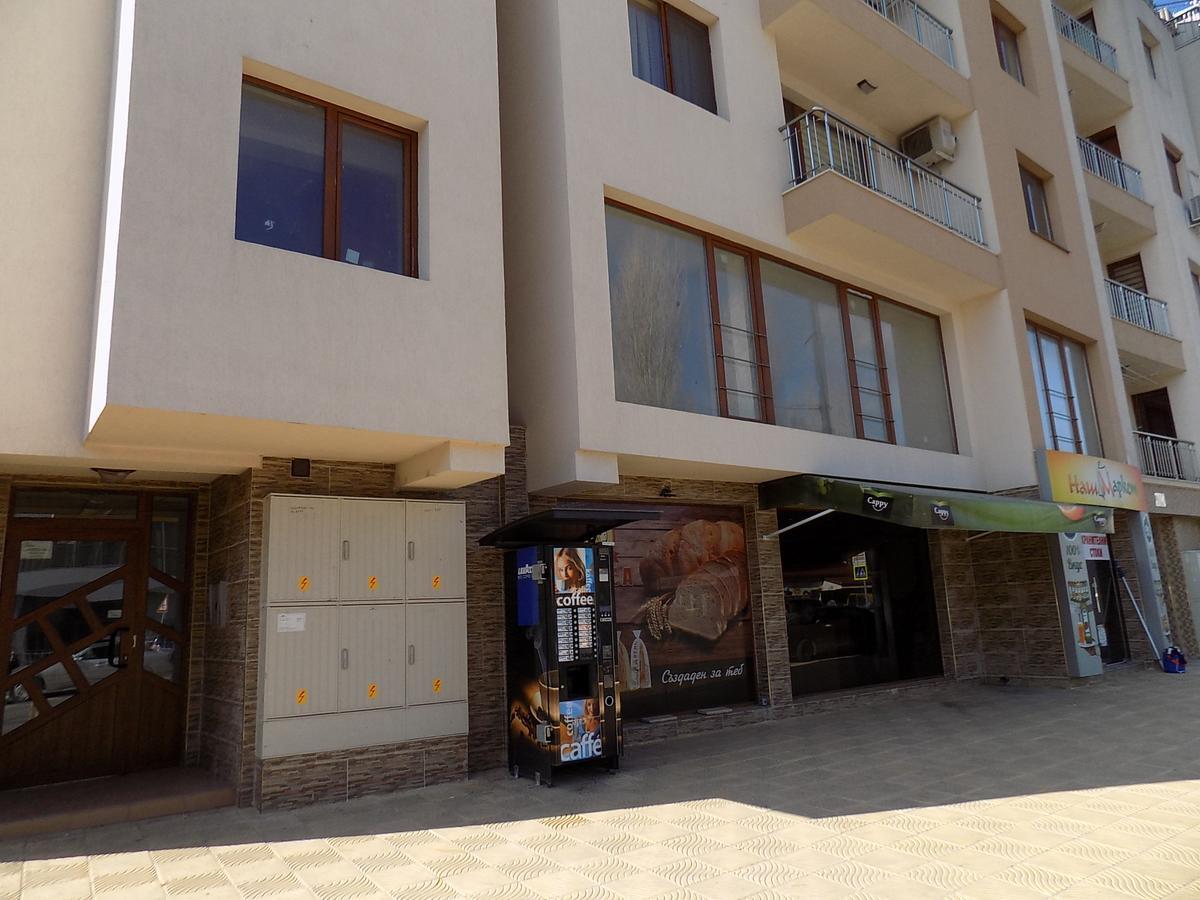 Apartment Silvi Varna Exteriér fotografie